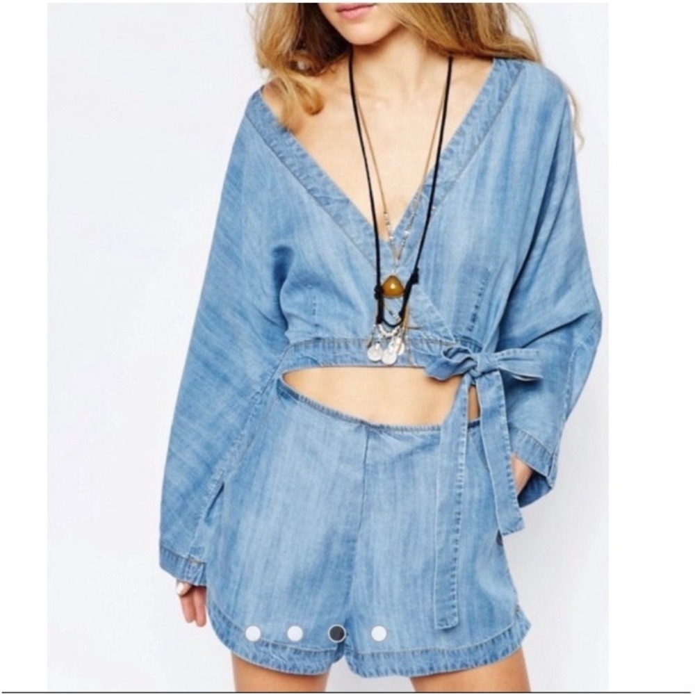Free People rare bird Romper Women S Blue Excellent Chambray Wrap Cutout Lyocell